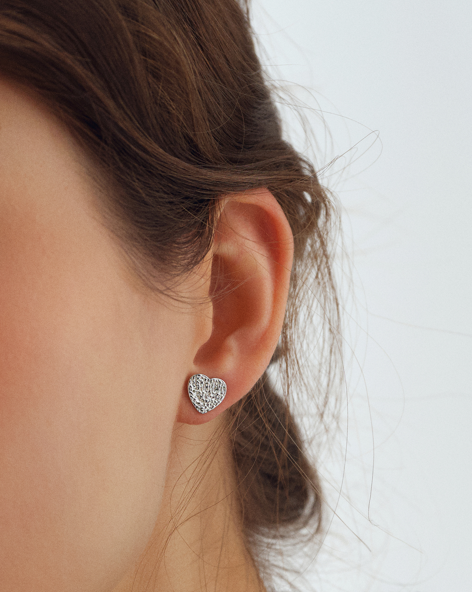 TESSA HEARTS STUDS SILVER