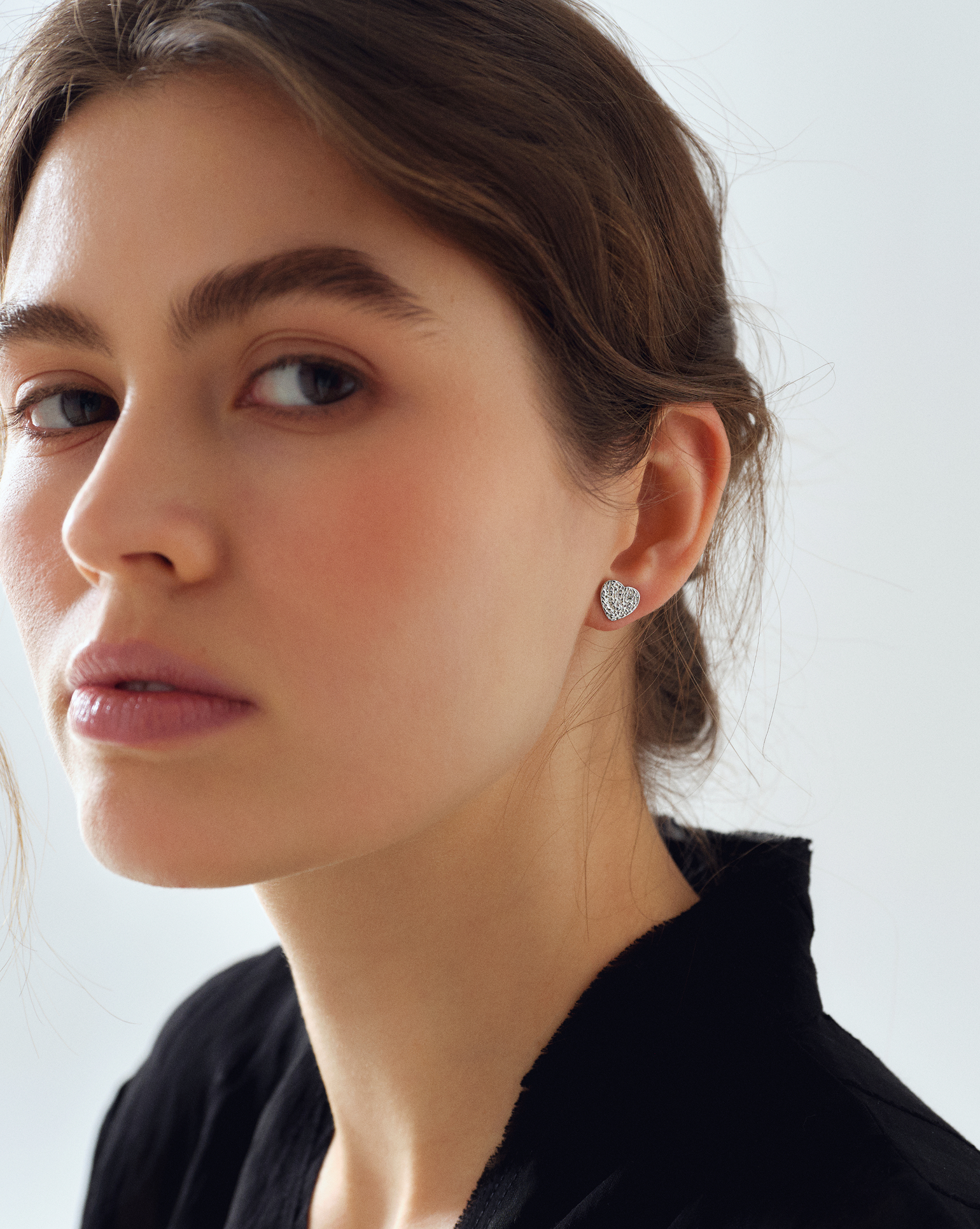 TESSA HEARTS STUDS SILVER